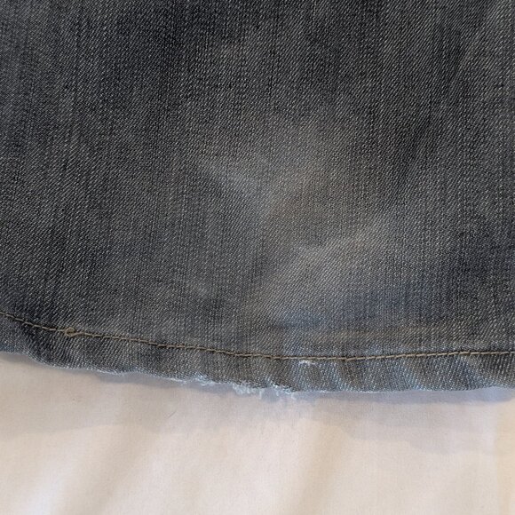 VTG Y2K Old Skool Metallic Whisker Jeans Size 32X31 - Picture 6 of 9